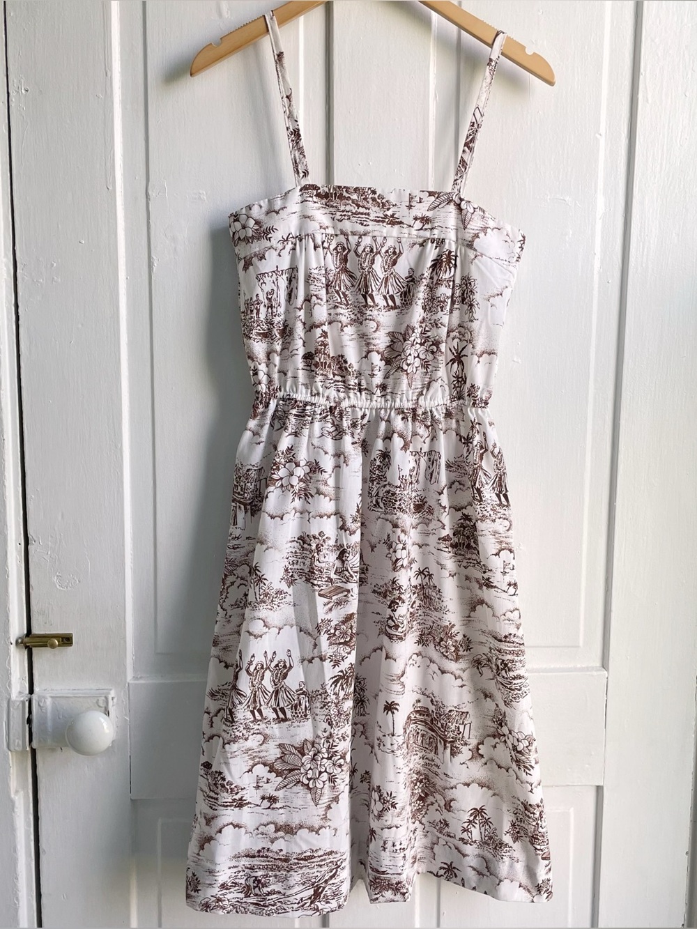 Vintage 60s/70s Napili Made in Hawaii Hawaiian Sun Dress with Cultural Print